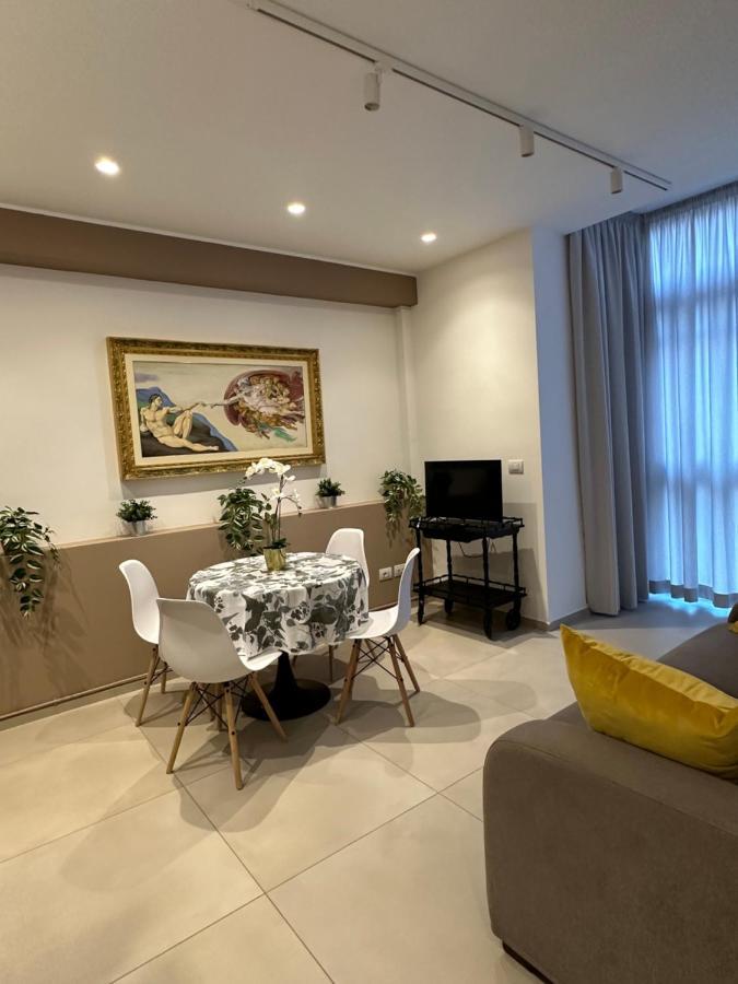 Apartments Ennio Top Class Bari Eksteriør bilde