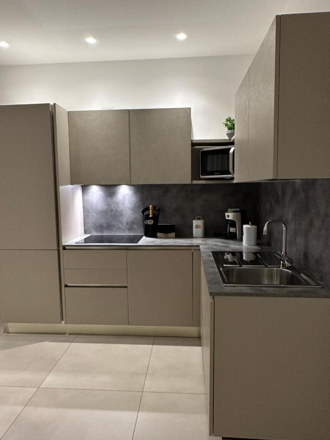 Apartments Ennio Top Class Bari Eksteriør bilde