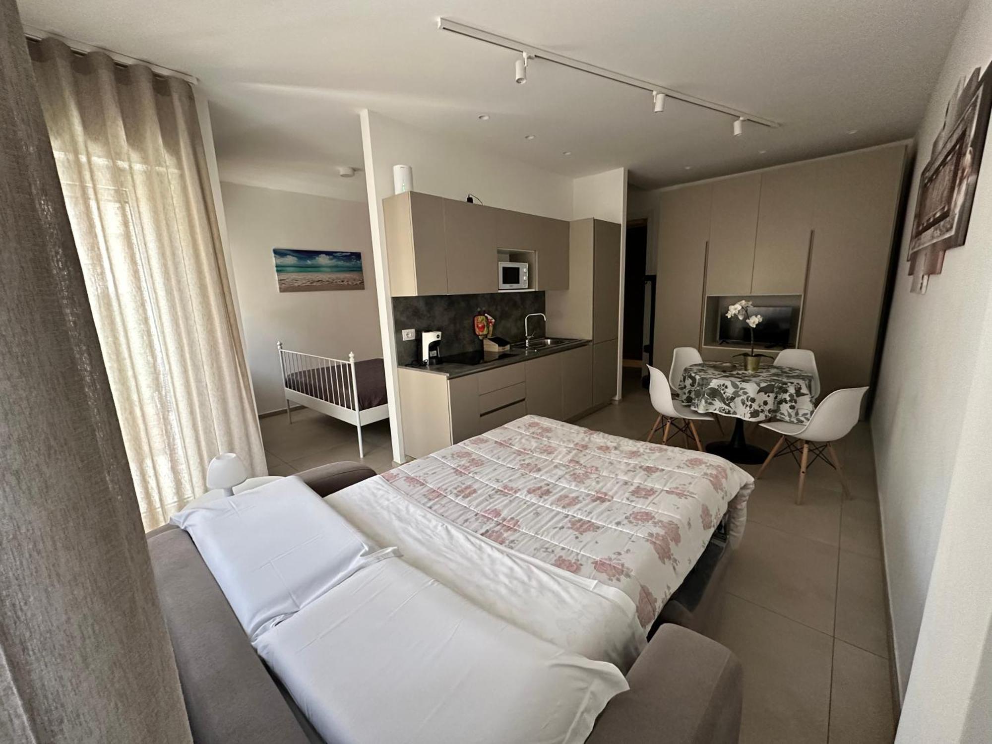 Apartments Ennio Top Class Bari Eksteriør bilde
