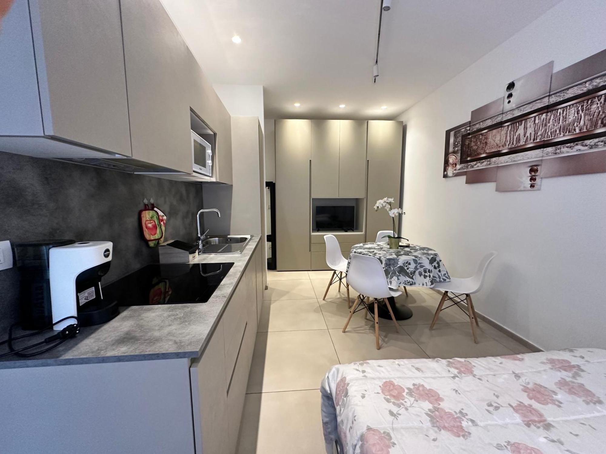 Apartments Ennio Top Class Bari Eksteriør bilde